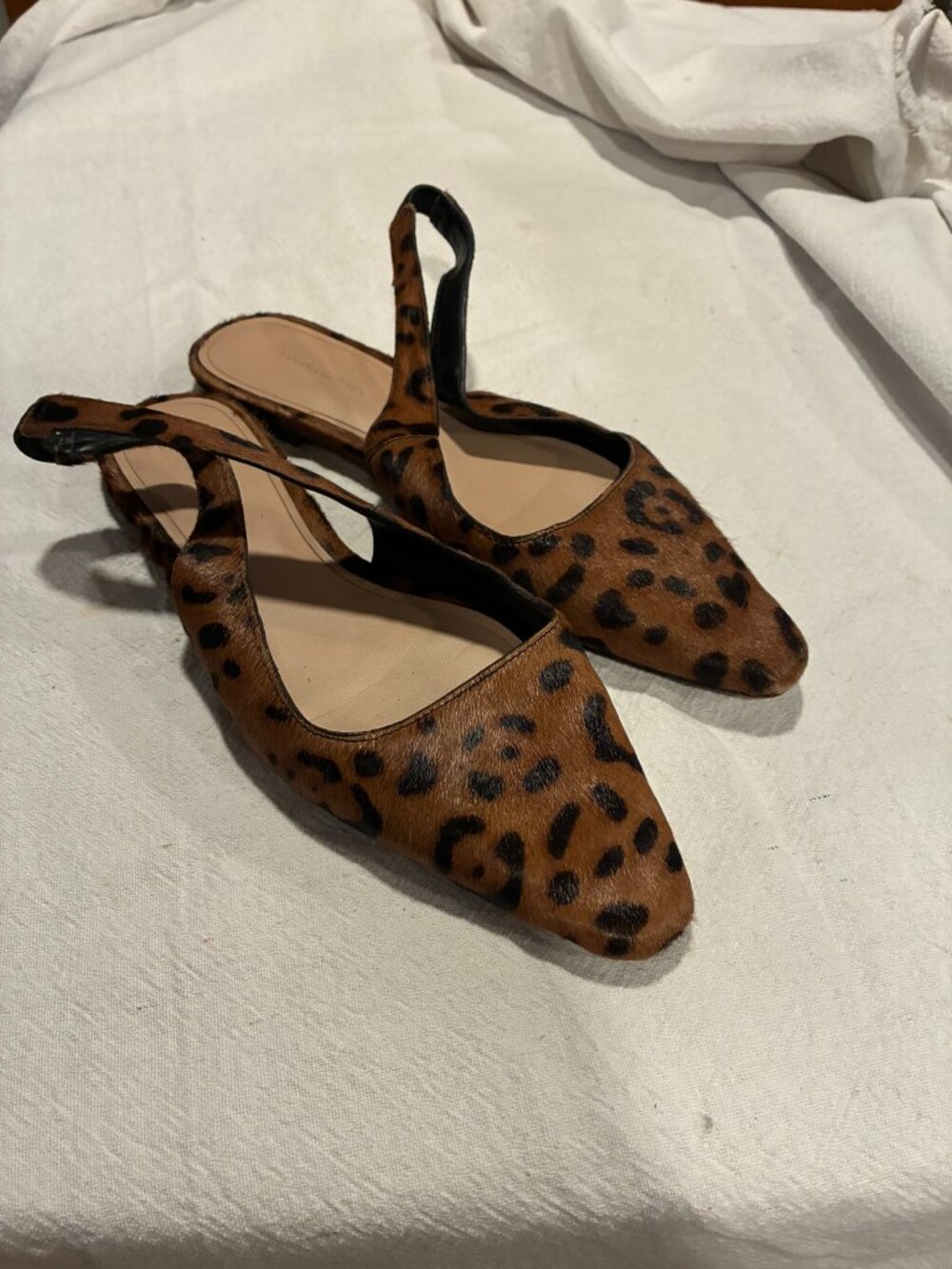 Banana Republic Leopard Calf Hair Slingback Flats Square Toe Animal Print Shoes - Picture 2 of 5